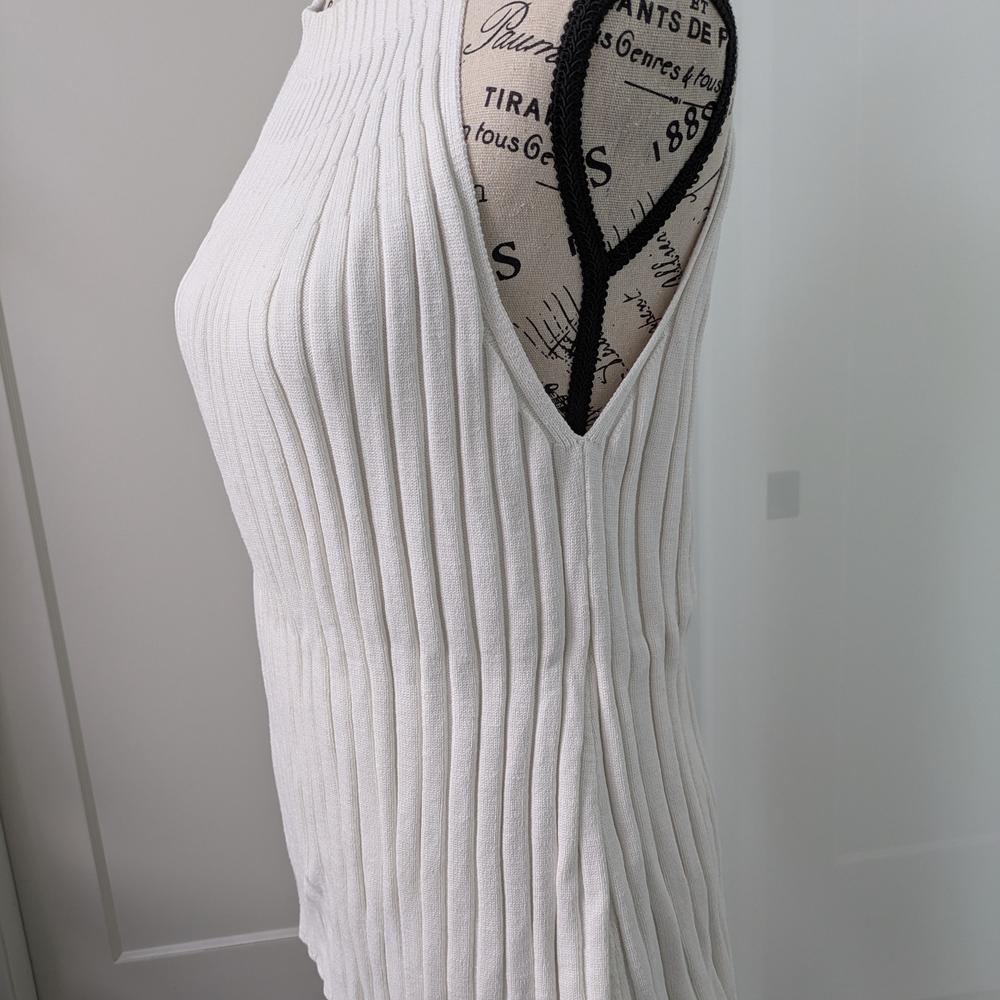 Sleeveless White Ribbed Top